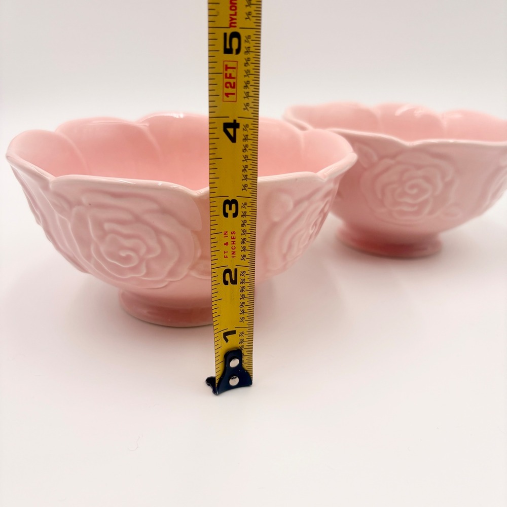 Potter's Studio Pink Rose Embossed Scalloped Ceramic Bowls Set of 2 Footed - Picture 7 of 8